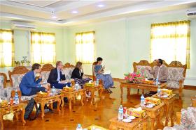 ေမာင္ေတာေဒသျပန္္လည္ထူေထာင္ေရး အကူအညီမ်ားေပးရန္ ေနာ္ေဝးသံအမတ္ႀကီးက ရခိုင္ျပည္နယ္အစိုးရႏွင့္ ျပည္နယ္လႊတ္ေတာ္ဥကၠ႒တုိ႔ကို ေတြ႕ဆံု