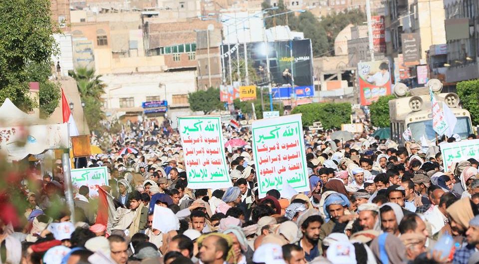 إتصال بين السيد الحوثي وعلي عبدالله صالح وتأكيد على أهمية الحفاظ على تماسك الجبهة الداخلية