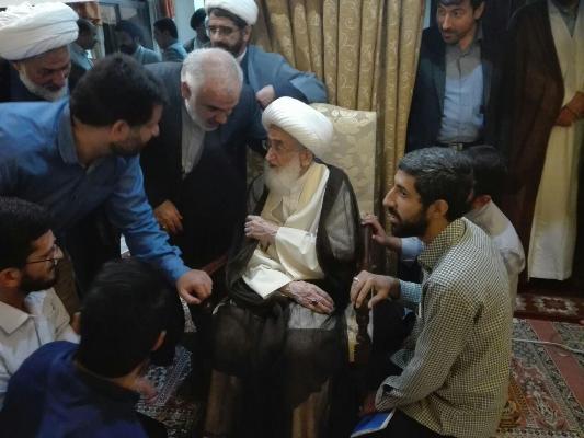 المرجع نوري الهمداني يؤكد إيصال رسالة الثورة الإسلامية من قبل الإيرانيين المقيمين في الخارج