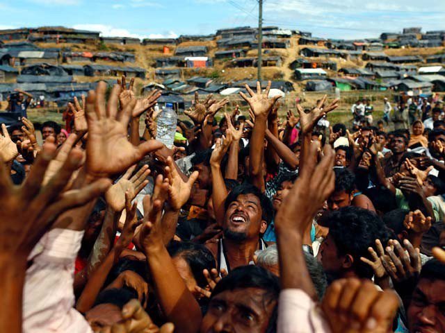 Pelarian Rohingya Akan Tinggal Di Kediaman Sementara Di Myanmar