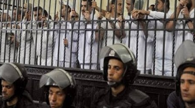 مصر تسجن مئات من قادة وأعضاء ومؤيدي جماعة الإخوان