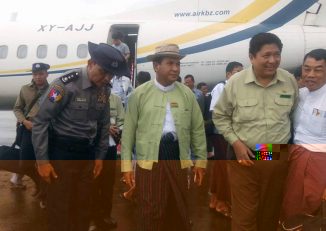 ရခုိင္ျပည္နယ္ဆိုင္ရာ အႀကံျပဳခ်က္အေကာ္အထည္ေဖာ္ေရးေကာ္မတီ စစ္ေတြေရာက္ရွိ (ဓာတ္ပံု)