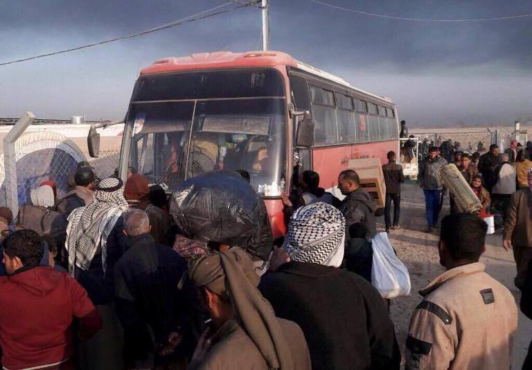 الحشد الشعبي يعيد ٦٠٠ عائلة إلى مناطق سكنهم في مركز قضاء بيجي
