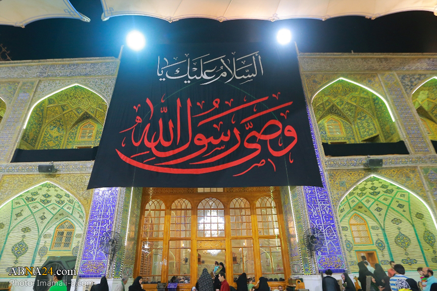 تقرير مصور/ العتبة العلوية تنشر مظاهر الحزن والسواد في أرجاء الصحن الشريف