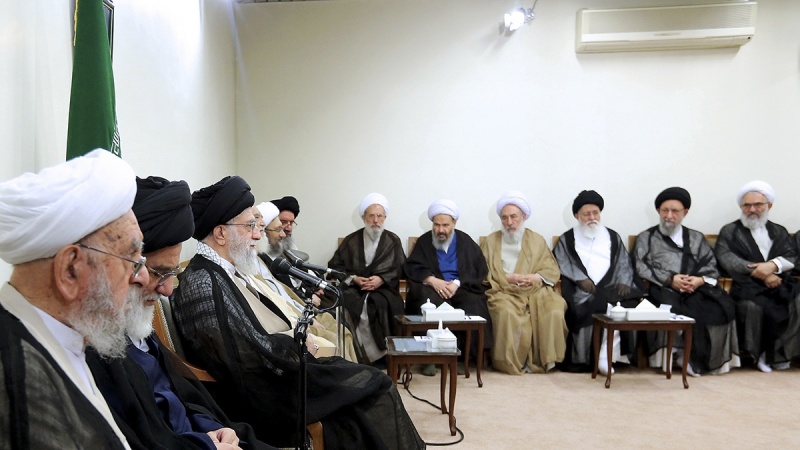 Aiatolá Khamenei critica declarações "repugnantes" de Trump contra o Irã na ONU