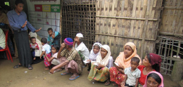 Schon rund 270 000 Rohingya geflohen