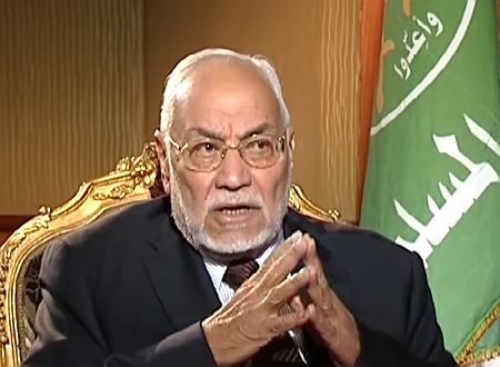 تفاصيل بشأن تشييع جثمان "محمد مهدي عاكف" إلى مثواه الأخير