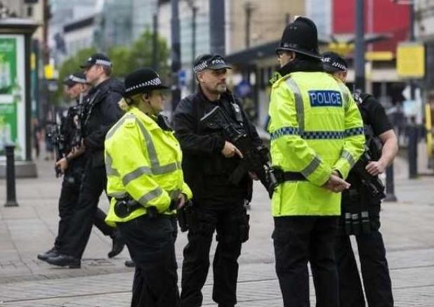 إصابة 6 أشخاص في هجوم بمادة حارقة في لندن