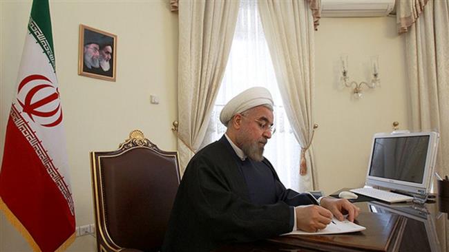 Iran: Rohani annonce une loi antiaméricaine