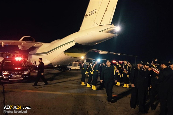 Peti Jenasah Syahid Muhsin Hujjaji tiba di Tehran 