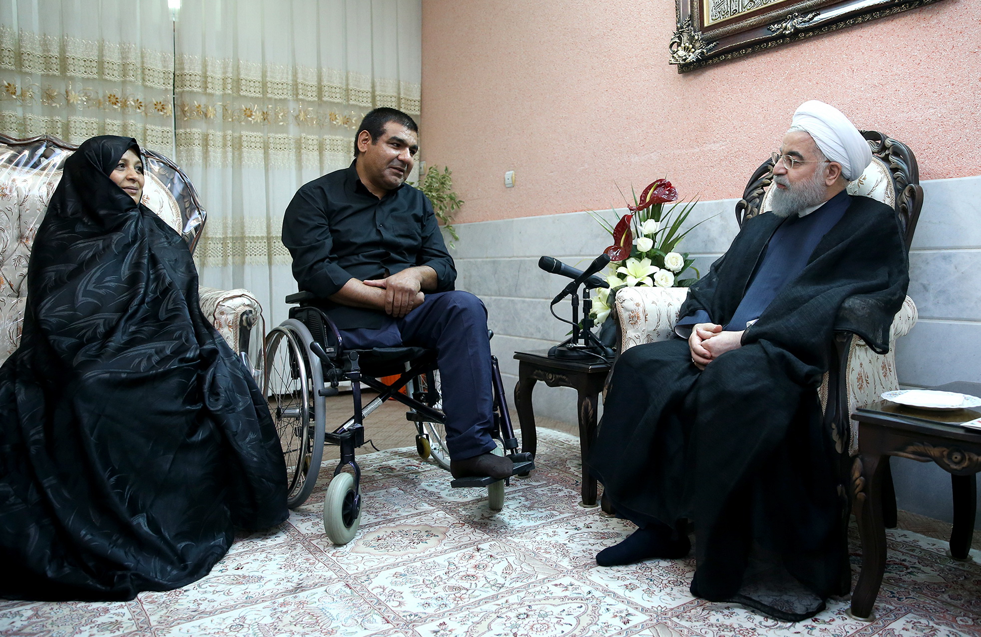 Iranian people learned steadfastness from Imam Hussein (AS)
