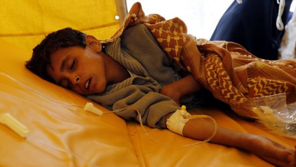 “El Comité Internacional de Cruz Roja Prevé que los Casos de Cólera en Yemen Alcanzarán el Millón de Afectados a Fin de Año” 