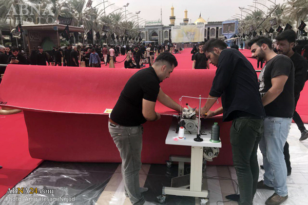 Fotos: Roter Teppisch für die Pilger in Karbala