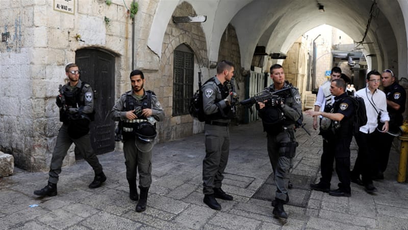 Israeli forces ban 3 Palestinian women from Al-Aqsa Mosque