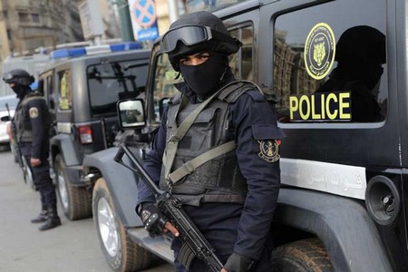 مقتل ثلاثة مسلحين على يد القوات الأمنية المصرية بالقاهرة