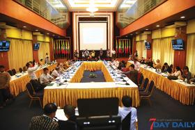 NCA လက္မွတ္ထုိးေရး ညိႇႏႈိင္းမႈ ေအာက္တိုဘာ ၁၅ ရက္ေနာက္ပုိင္း ျပဳလုပ္ရန္ အစုိးရအေၾကာင္းျပန္ဟု UNFC ေျပာ