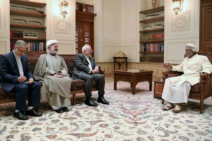 Iran's Zarif meets with Sultan Qaboos of Oman