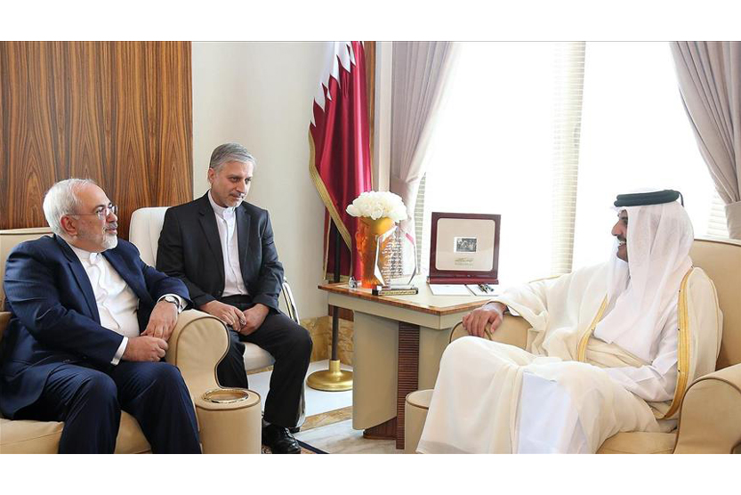ظريف لأمير قطر: لا يوجد حل عسكري لأي من ازمات المنطقة 