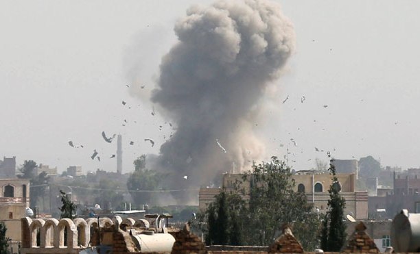 طيران العدوان السعودي يشن 51 غارة على المحافظات اليمنية