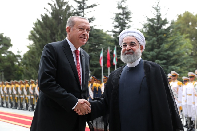 Iran's President officially welcomes Turkish counterpart