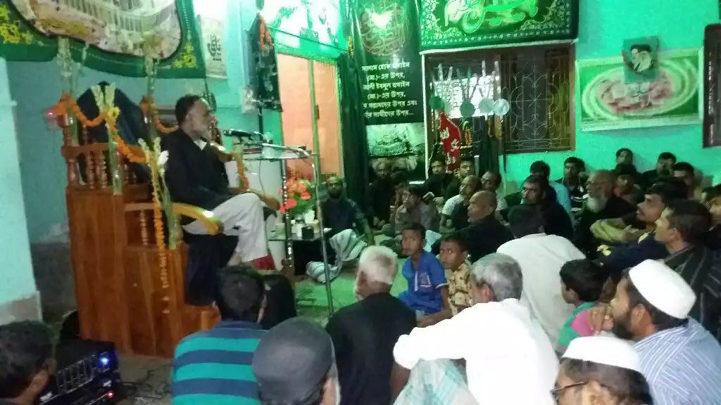 পারুলিয়ায় যথাযোগ্য মর্যাদায় ১০ই মহররম পালিত (ছবি) 