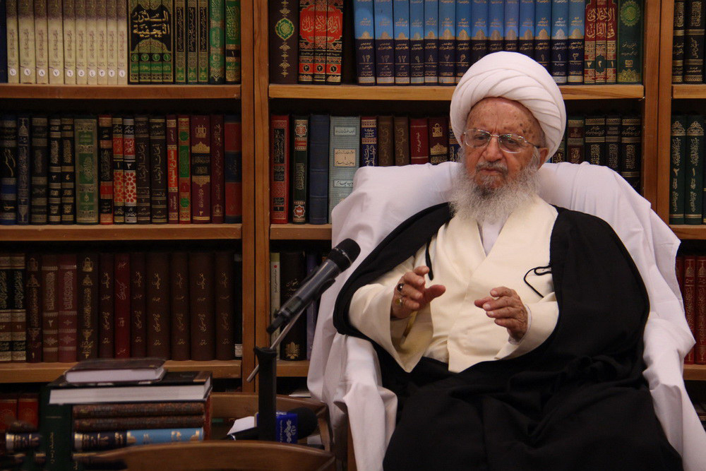 Grand Ayatollah Makarem urges diplomatic pressure on Myanmar over Rohingya crisis