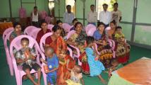 ခေမာင္းဆိပ္ လူအစုလိုက္အျပံဳလိုက္သတ္ျဖတ္ခံရမႈ အဓိက မ်က္ျမင္သက္ေသ ဟိႏၵဴ အမ်ဳိးသမီး ၈ ဦး ျပန္လည္ေရာက္ရွိ