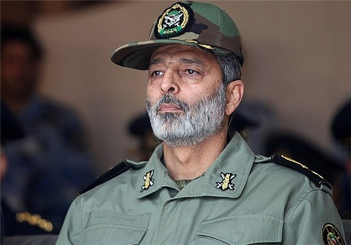 Hegemonic powers’ shallow threats worth nothing: Iranian Commander