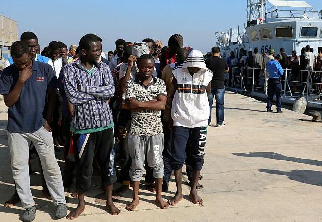 حكومة الوفاق الوطني الليبية تعتقل الاف المهاجرين في مدينة صبراته