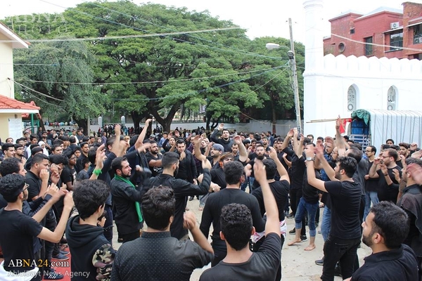 Fotos: Trauerfeier für Imam Hussein in Indien