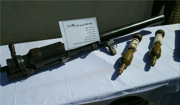 ضبط اسلحة متطورة وشبه ثقيلة لدى خلية ارهابية جنوب شرقي ايران