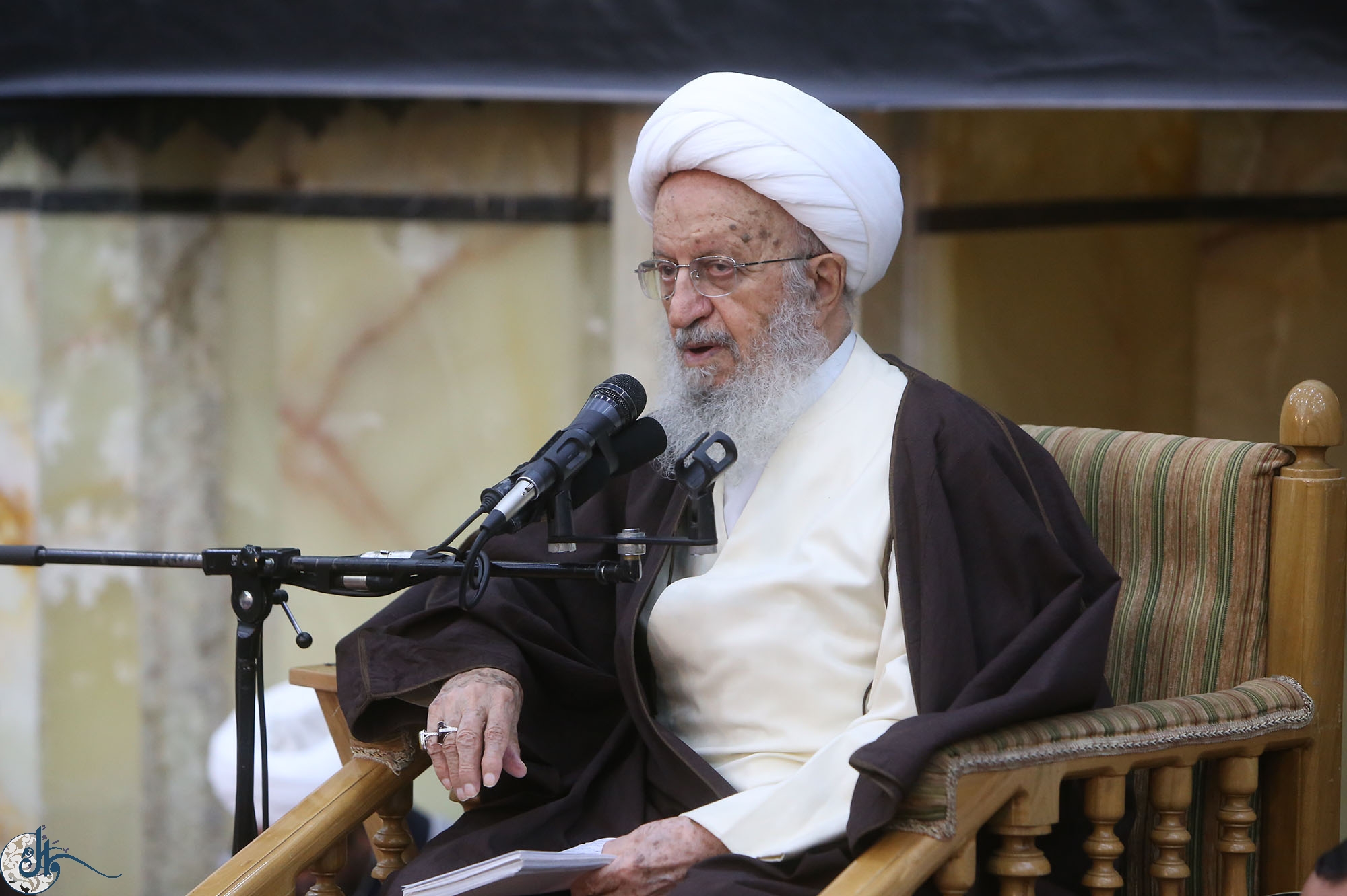 Ayatollah Makarem Shirazi: Kurdish politicians stop dreaming about seceding Kurdistan