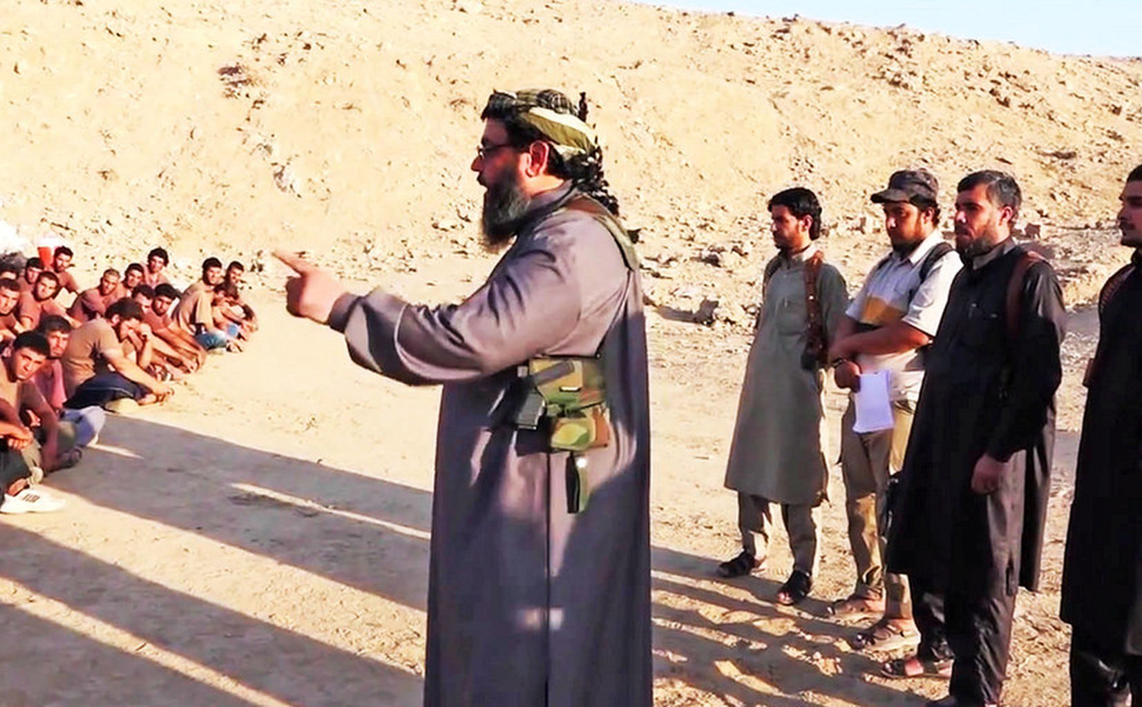 “داعش” يتخذ مرتفعات الجولان بديلاً عن الرقة