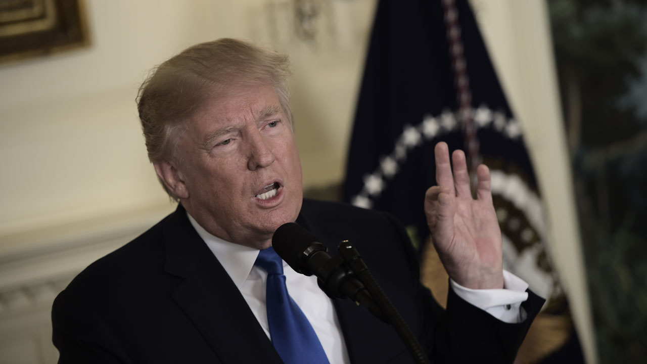 Trump refuses to certify Iran nuclear agreement