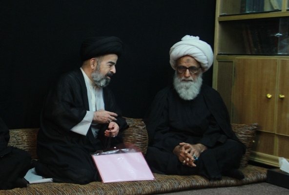 المرجع النجفي يؤكد على توحيد الصف والكلمة لمواجهة مؤامرات أعداء الإسلام