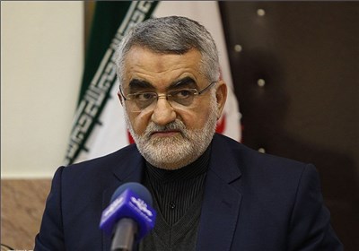 ایرانی پارلیمنٹ کی خارجہ پالیسی اور قومی سلامتی کمیشن کے سربراہ سے ویٹنام کے سفیر کی ملاقات