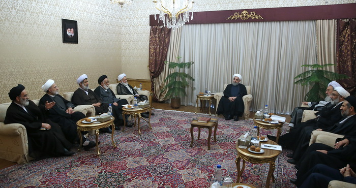 Government determined to keep close relations with clerics