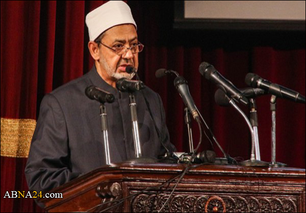 شيخ الأزهر يطالب بحظر الفتاوى الشاذة