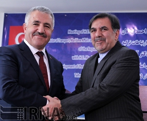 ایران اور ترکی کا قطر کو مصنوعات کی ترسیل پر تبادلہ خیال