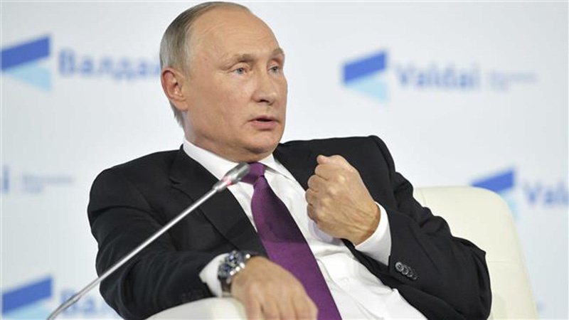 Путин: "Беспорядки на Ближнем Востоке - следствие амбициозных планов ряда держав"