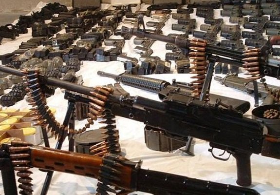 ايران تضبط أسلحة وأعتدة لدى عصابات اجرامية جنوب شرق البلاد