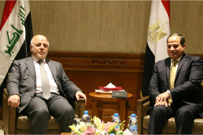 العبادي يلتقي السيسي والأخير يؤكد ان بلاده تدعم وحدة العراق 