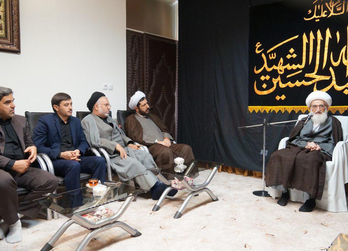 Ayat. Noori Hamedani: Negotiations with P5+1 won't solve any issues 