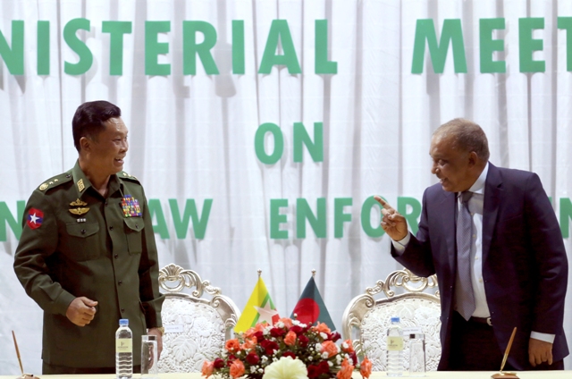 Myanmar, Bangladesh agree to halt outflow of Rohingya Muslims