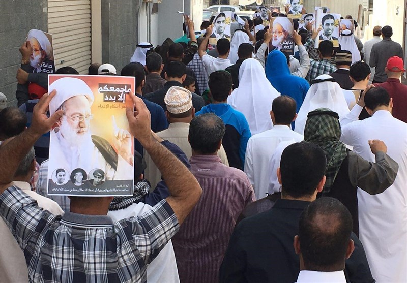 أهالي الدراز يقيمون شعائر الجمعة ويخرجون في تظاهرة تندد باستهداف الوجود الشيعي