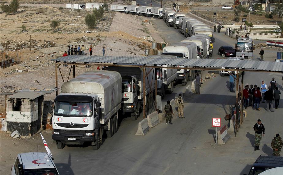حميميم: جبهة النصرة تسطو على المساعدات الإنسانية بالغوطة الشرقية