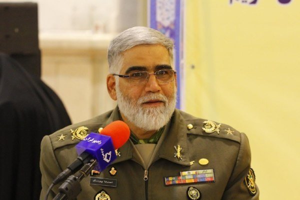 جنرل پوردستان: ایران کے فوجی مراکز کے معائنے کی کسی شخص یا ملک کو اجازت نہیں دی جائے گي