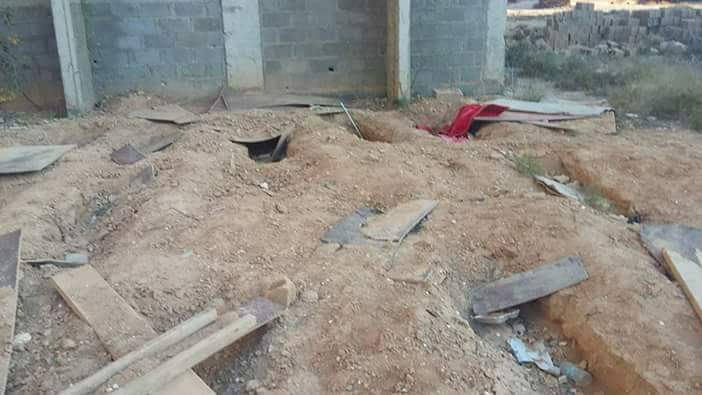 ليبيا: العثور على عشرات الجثث قرب بنغازي