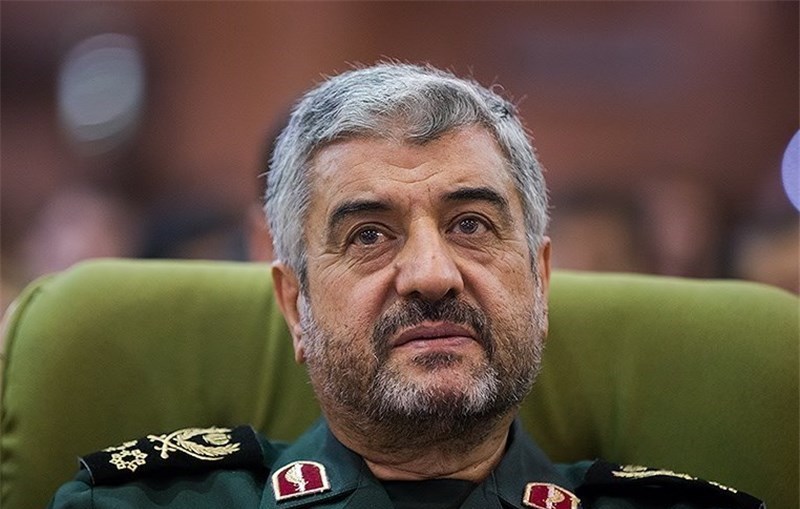 IRGC chief pledges support, unity with Army troops