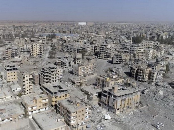 1,600 Terbunuh Dalam Pengeboman Di Raqa